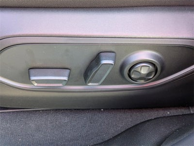 2025 Jeep Grand Cherokee Base