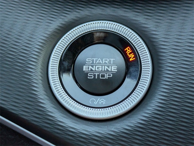 2025 Jeep Grand Cherokee Base