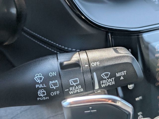 2026 Jeep Grand Cherokee Altitude
