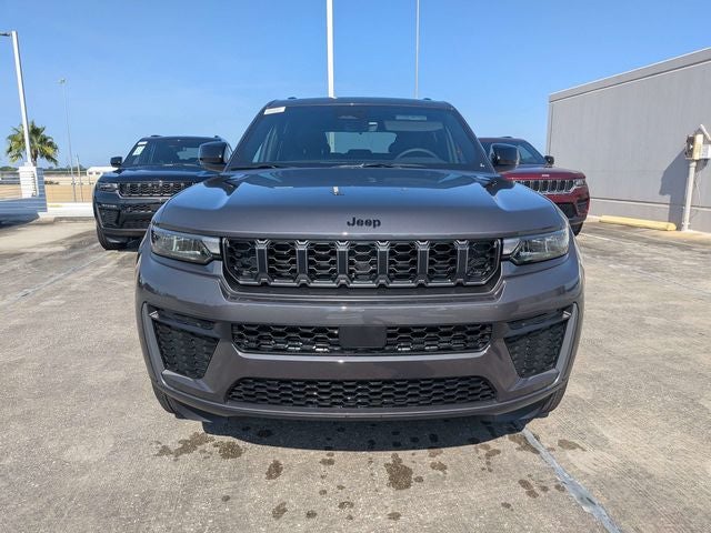 2026 Jeep Grand Cherokee Altitude