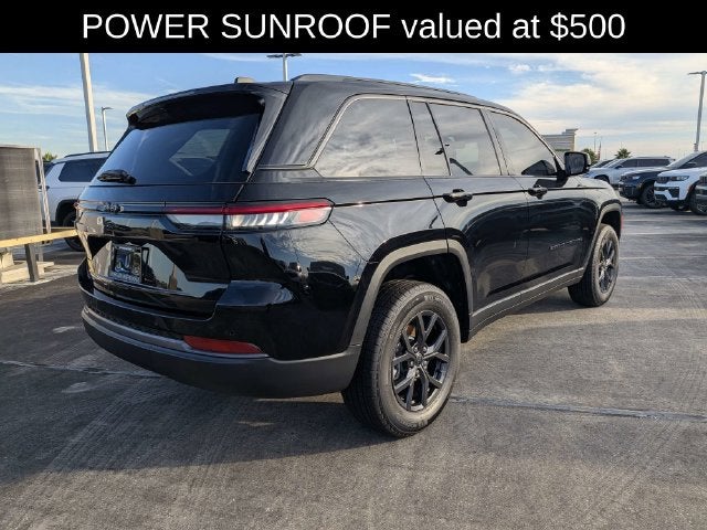 2027 Jeep Grand Cherokee Laredo Altitude