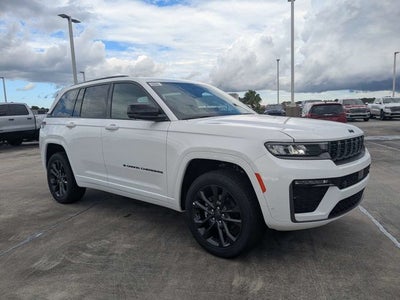 2026 Jeep Grand Cherokee Limited Reserve