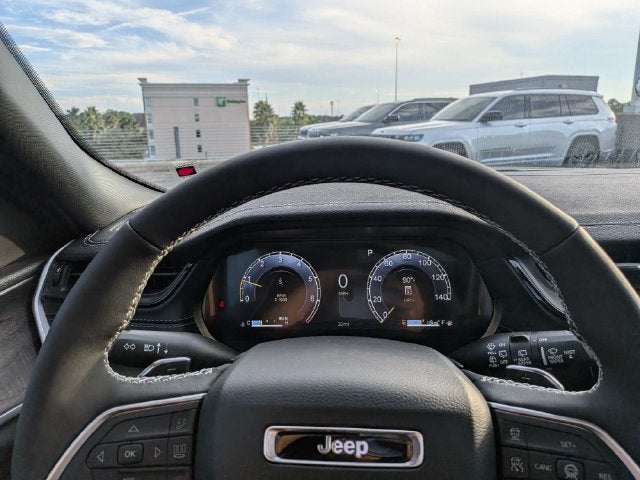 2027 Jeep Grand Cherokee Limited