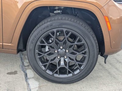 2026 Jeep Grand Cherokee Summit