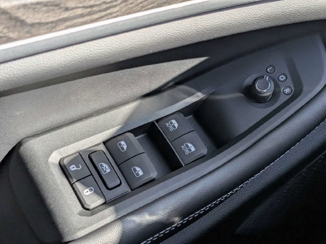 2027 Jeep Grand Cherokee L Limited
