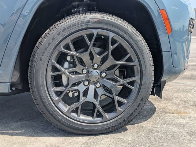 2026 Jeep Grand Cherokee L Summit