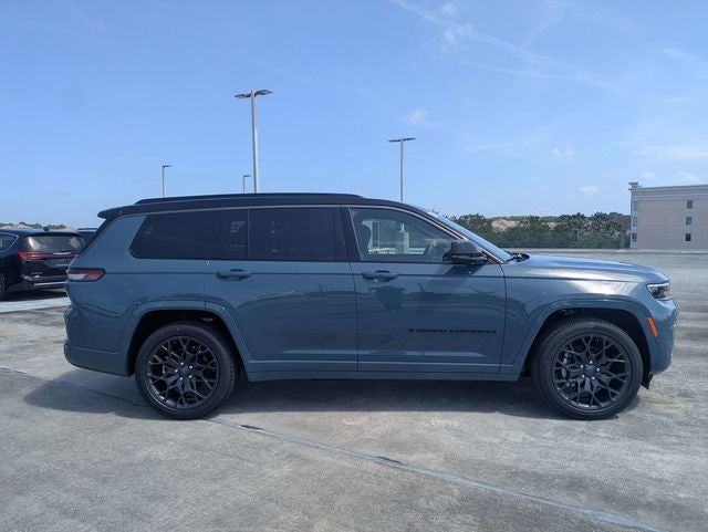 2026 Jeep Grand Cherokee L Summit