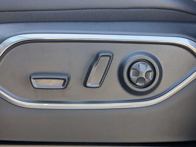 2026 Jeep Grand Wagoneer Base