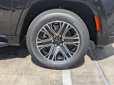 2026 Jeep Grand Wagoneer Base
