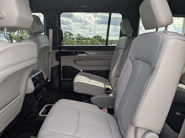 2026 Jeep Grand Wagoneer Base