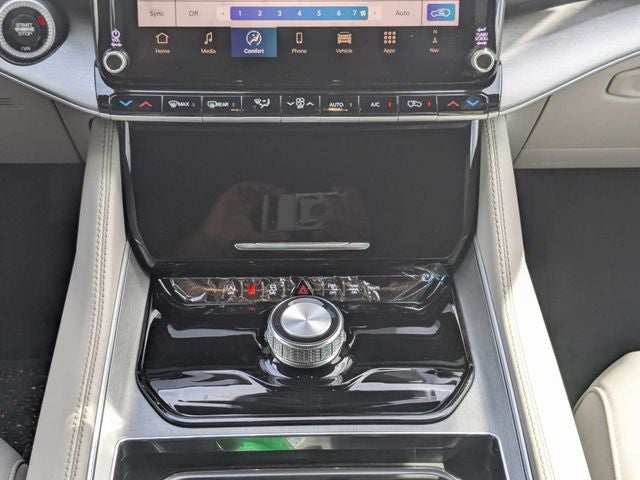 2026 Jeep Grand Wagoneer Base