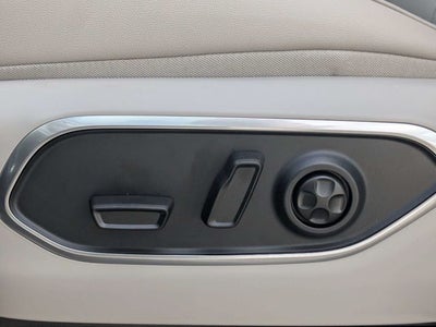 2026 Jeep Grand Wagoneer Base