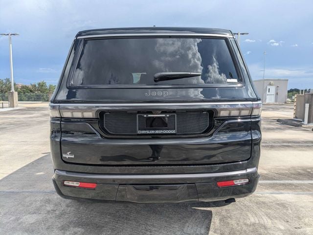 2026 Jeep Grand Wagoneer Base