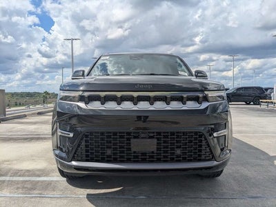 2026 Jeep Grand Wagoneer Base