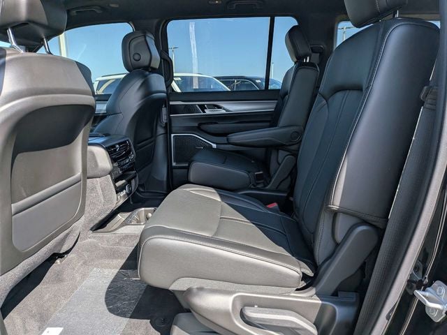 2026 Jeep Grand Wagoneer Upland