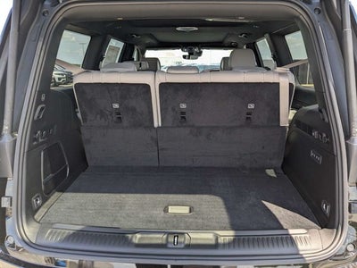 2026 Jeep Grand Wagoneer Base
