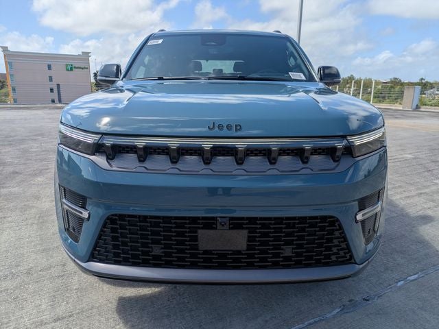 2026 Jeep Grand Wagoneer Limited Reserve