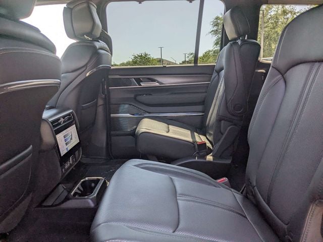 2026 Jeep Grand Wagoneer Summit Obsidian