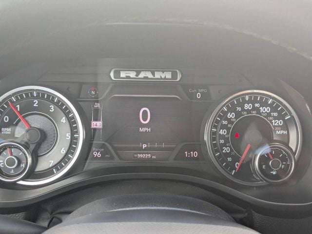 2025 RAM 1500 Big Horn/Lone Star