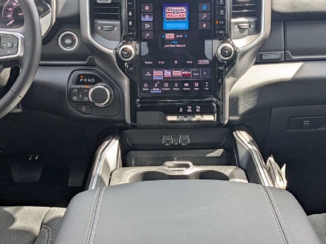 2027 RAM 1500 Big Horn/Lone Star