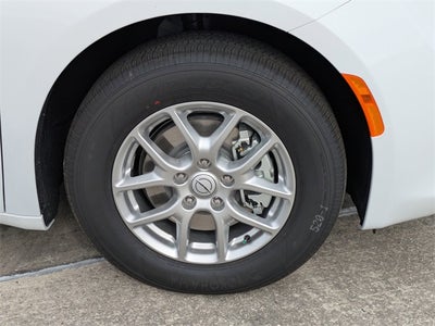 2026 Chrysler Voyager LX