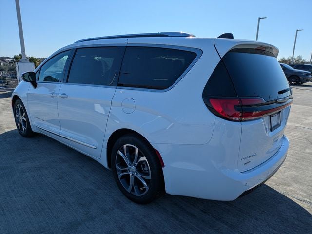 2026 Chrysler Pacifica Pinnacle