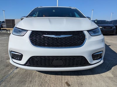 2026 Chrysler Pacifica Pinnacle