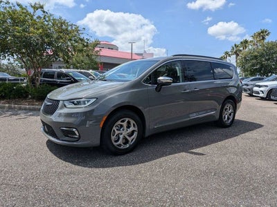 2023 Chrysler Pacifica Limited