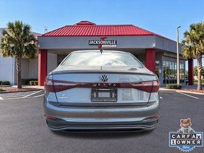 2025 Volkswagen Jetta 1.5T SE