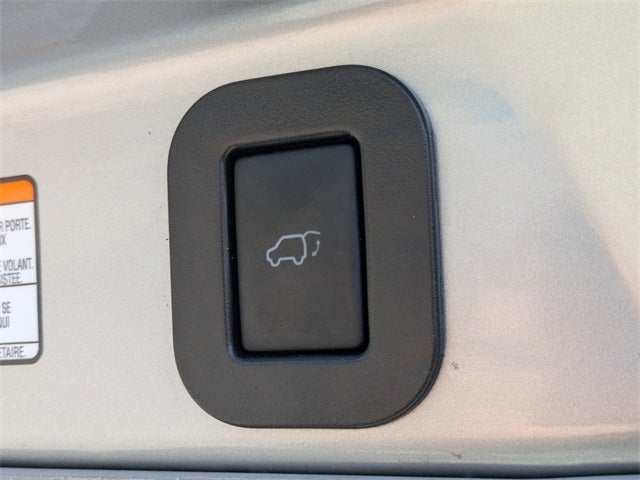 2017 Toyota Sienna SE 8 Passenger