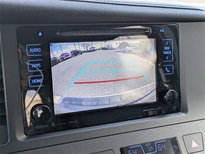 2017 Toyota Sienna SE 8 Passenger