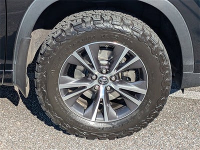 2018 Toyota Highlander Base