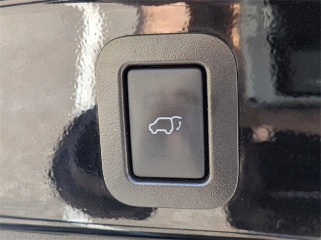 2018 Toyota Highlander Base