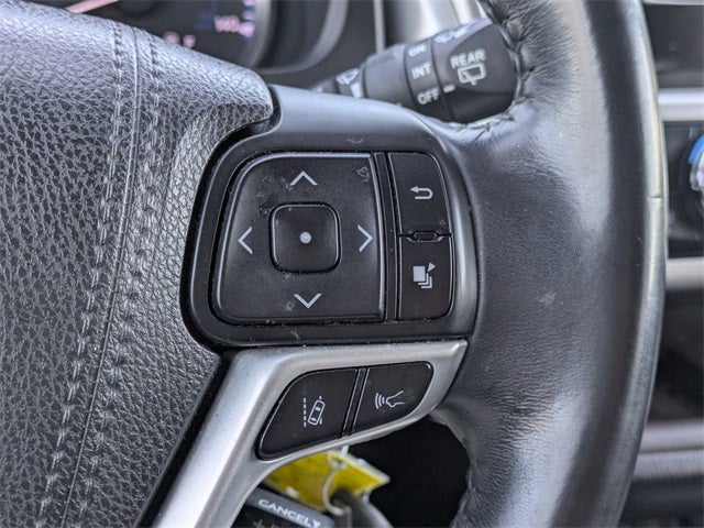 2018 Toyota Highlander Base