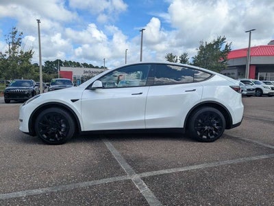 2024 Tesla Model Y Long Range