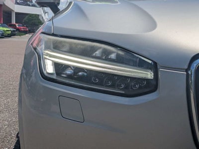 2016 Volvo XC90 T6 Momentum