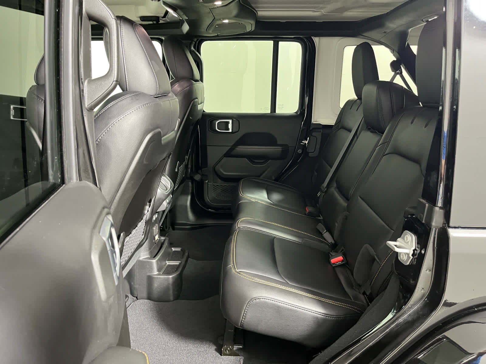 2024 Jeep Wrangler 4-Door Sahara 4x4