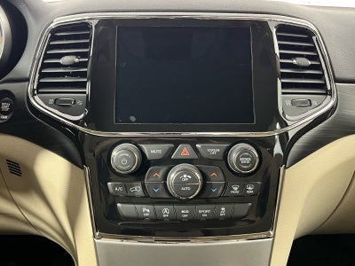 2022 Jeep Grand Cherokee WK Laredo E 4x2