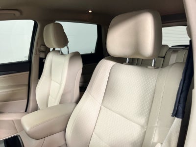 2022 Jeep Grand Cherokee WK Laredo E 4x2