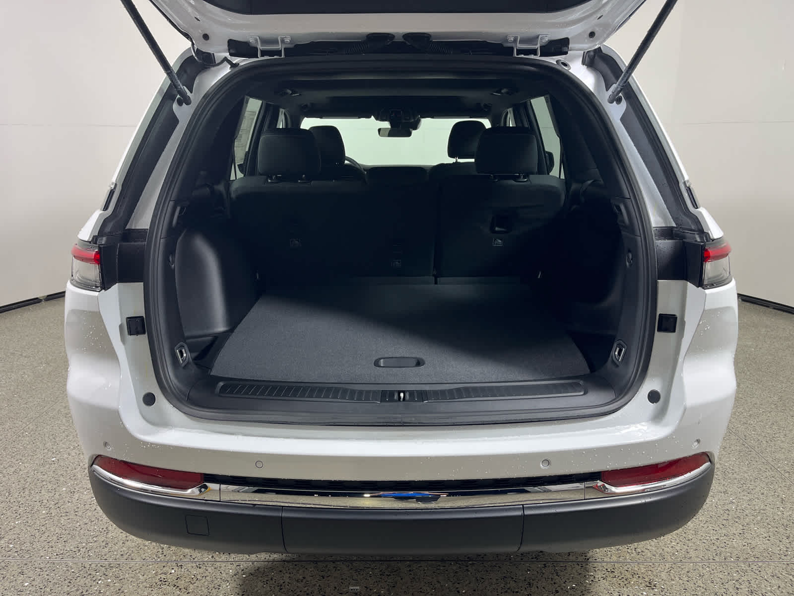 2025 Jeep Grand Cherokee GRAND CHEROKEE LAREDO X 4X2