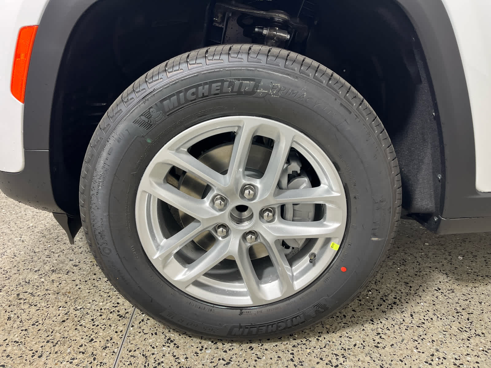 2025 Jeep Grand Cherokee GRAND CHEROKEE LAREDO X 4X2