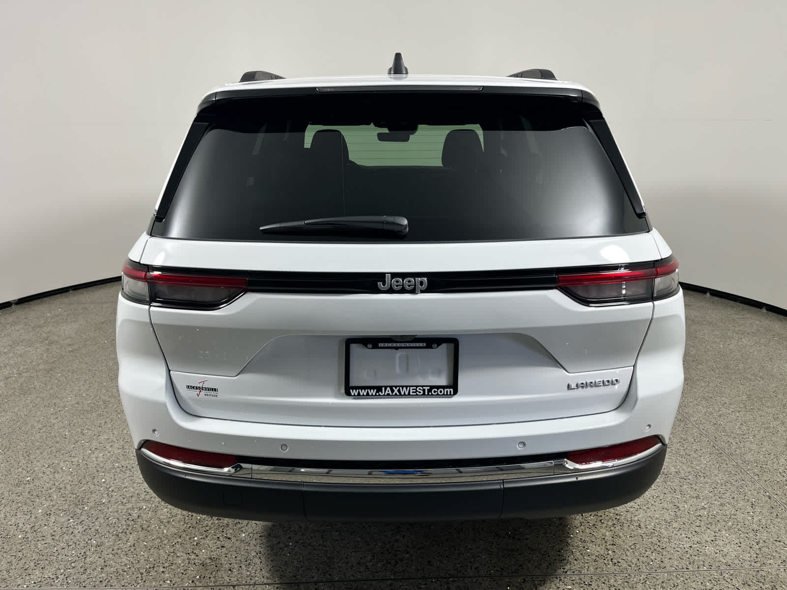 2026 Jeep Grand Cherokee Laredo X