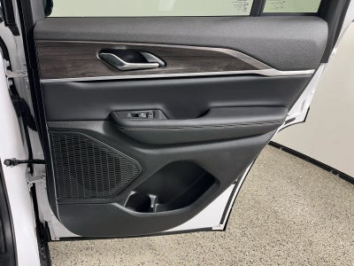 2026 Jeep Grand Cherokee Laredo Altitude