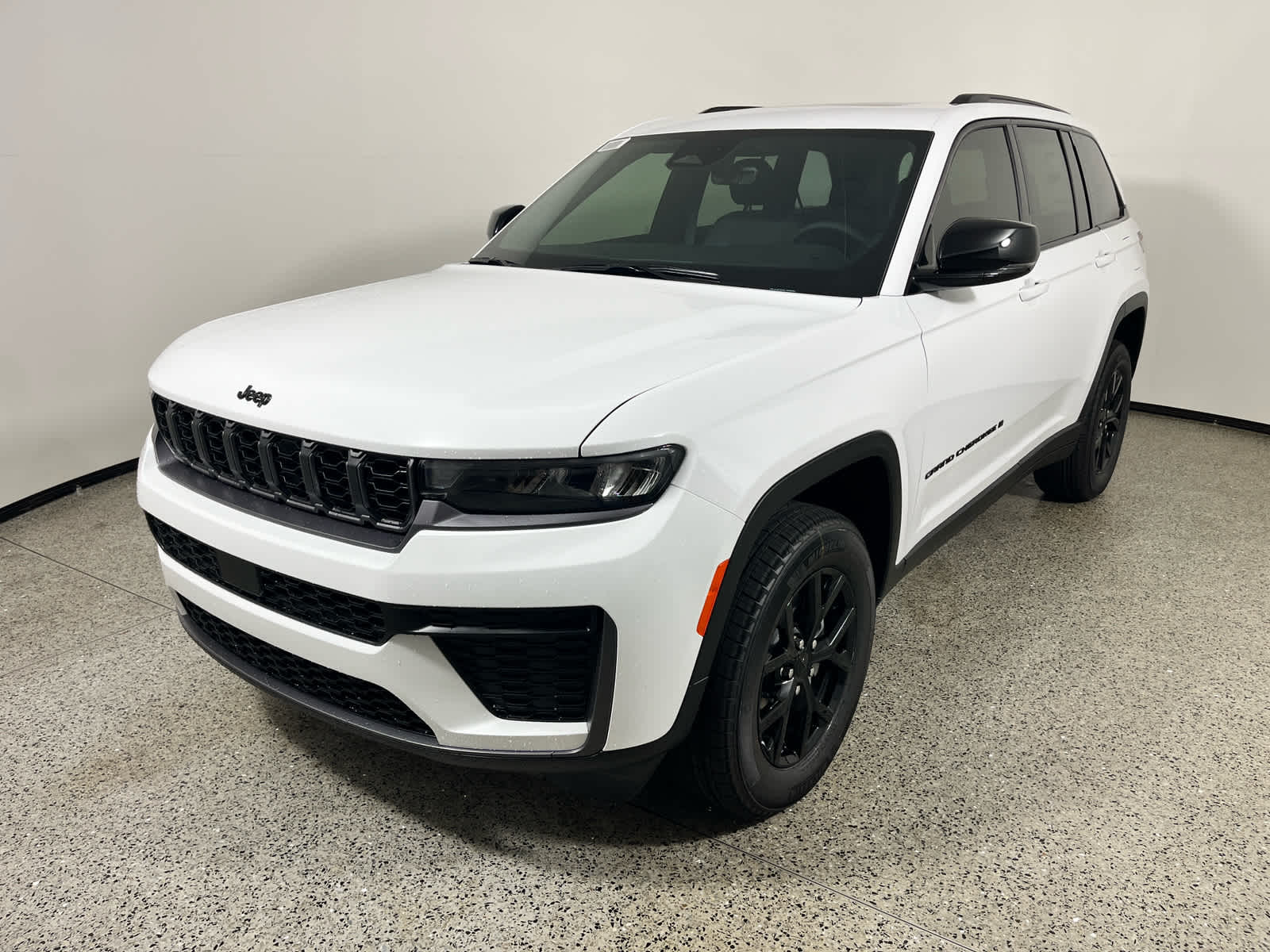 2026 Jeep Grand Cherokee Laredo Altitude