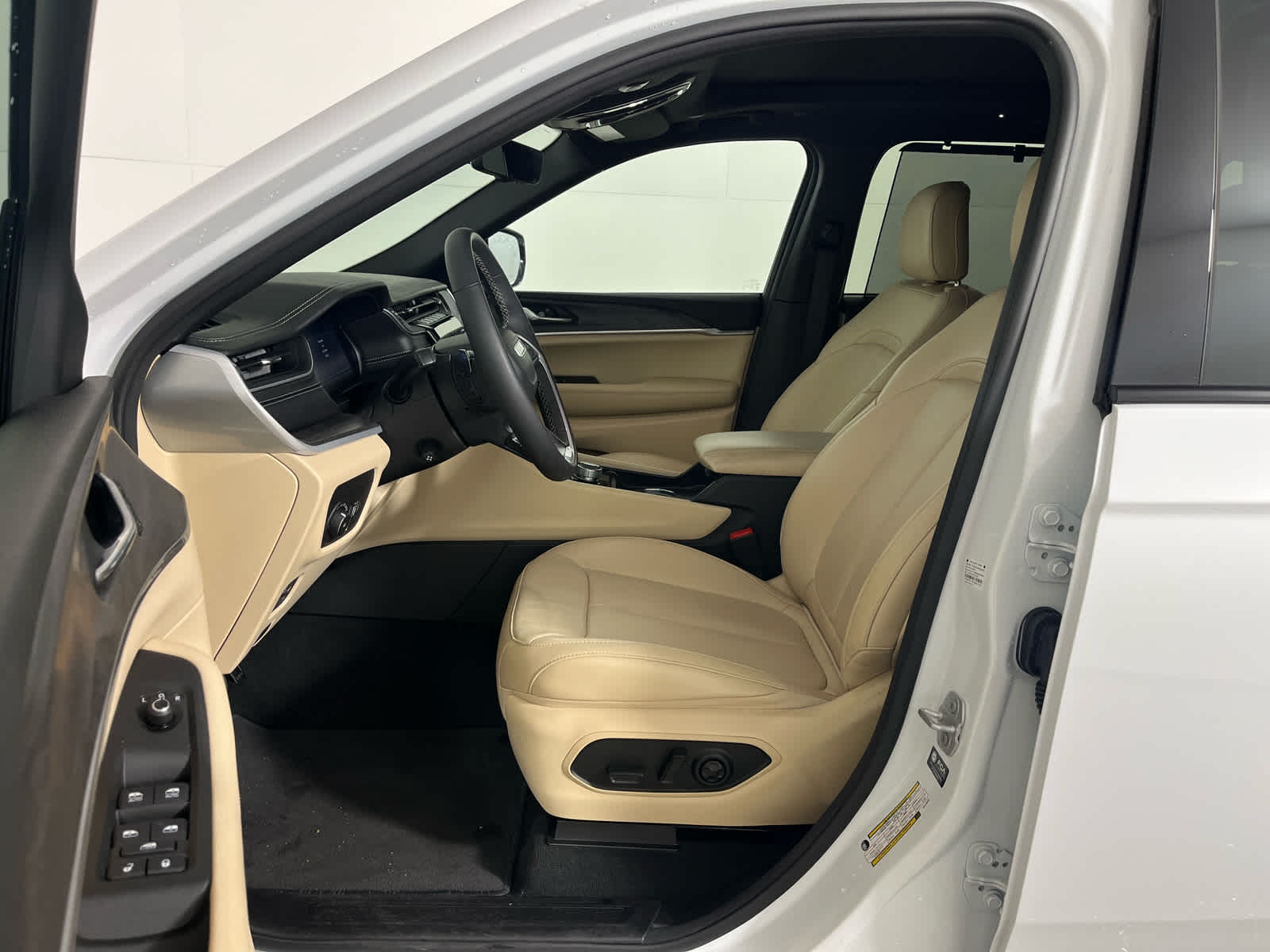 2024 Jeep Grand Cherokee Limited 4x2