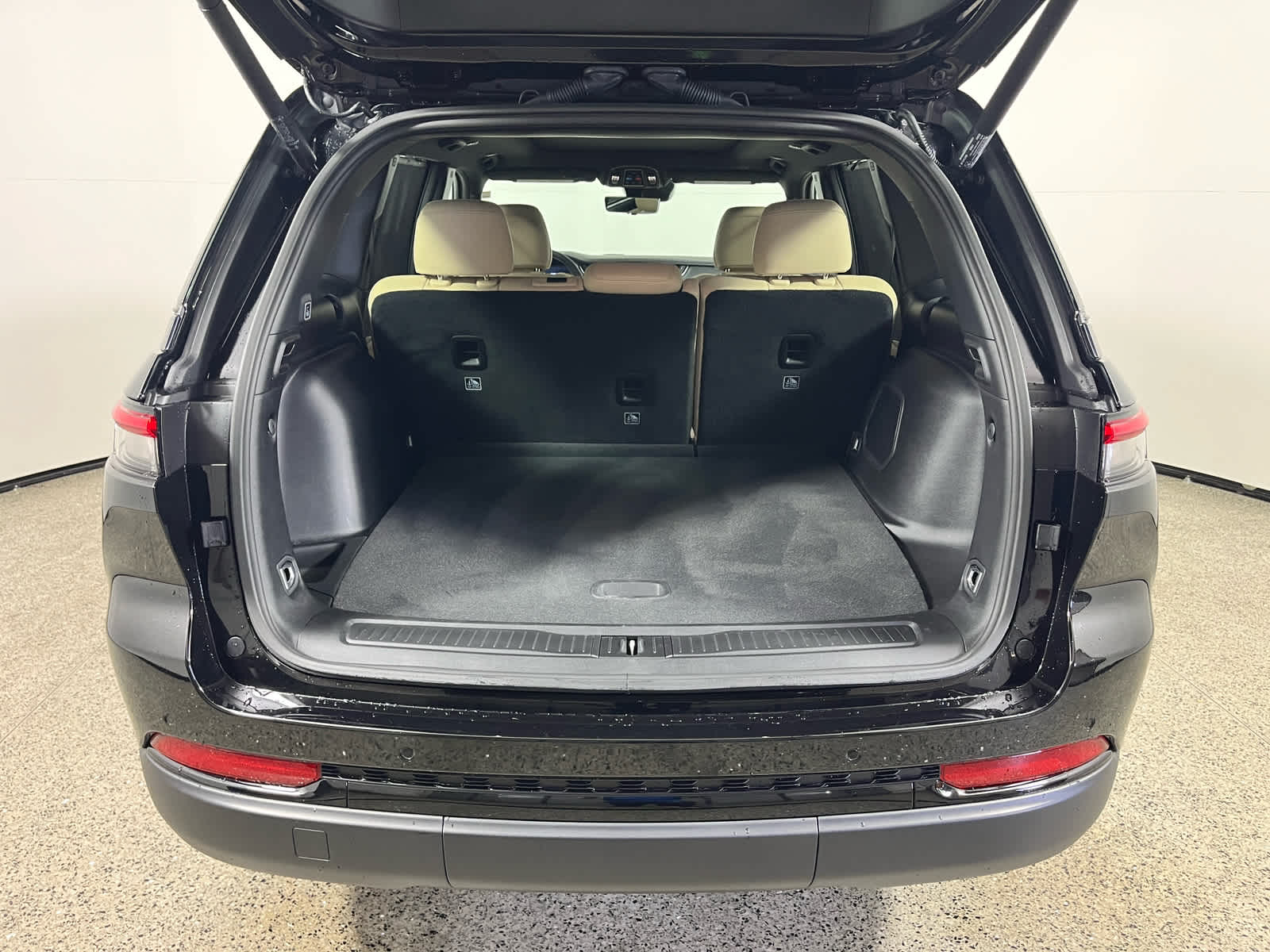 2025 Jeep Grand Cherokee Limited 4x2