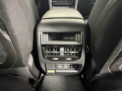 2025 Jeep Grand Cherokee Limited 4x2