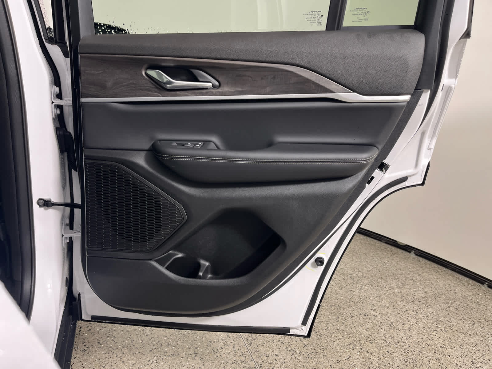 2025 Jeep Grand Cherokee GRAND CHEROKEE LIMITED 4X2