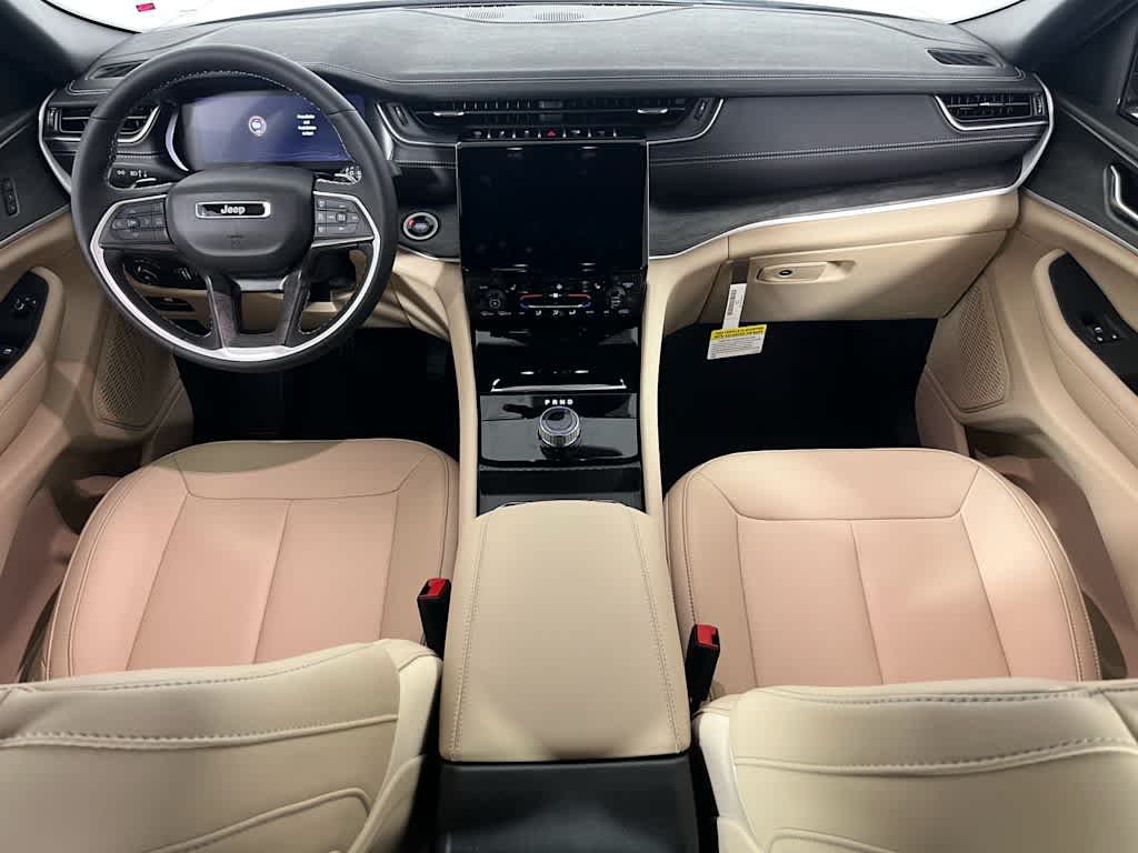 2025 Jeep Grand Cherokee GRAND CHEROKEE LIMITED 4X2