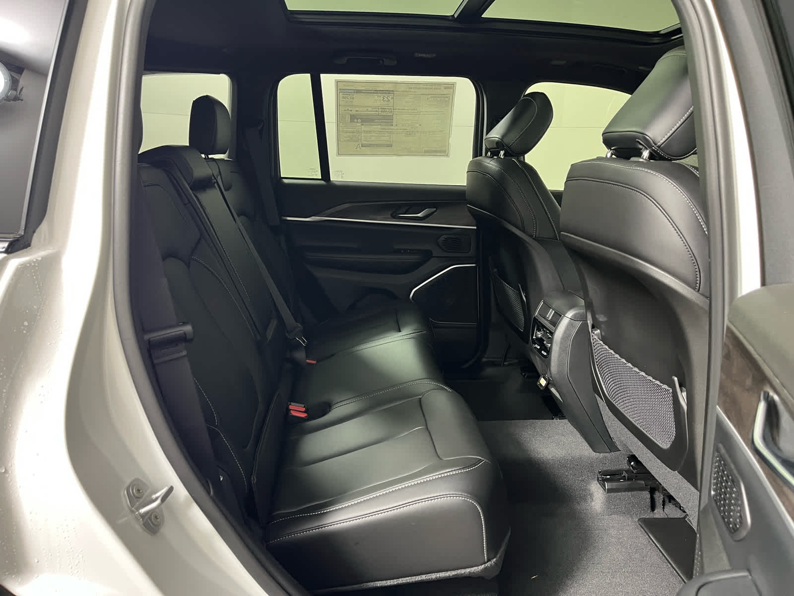 2026 Jeep Grand Cherokee GRAND CHEROKEE LIMITED 4X2